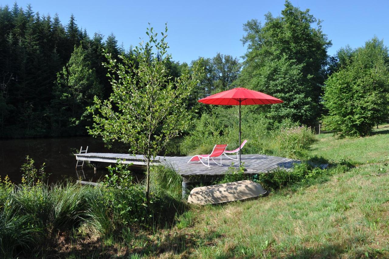 Bed and Breakfast La Belle Chambre dans une ferme avec etang privé dans la région des Mille Etangs Faucogney-et-La-Mer à Ecromagny Extérieur photo